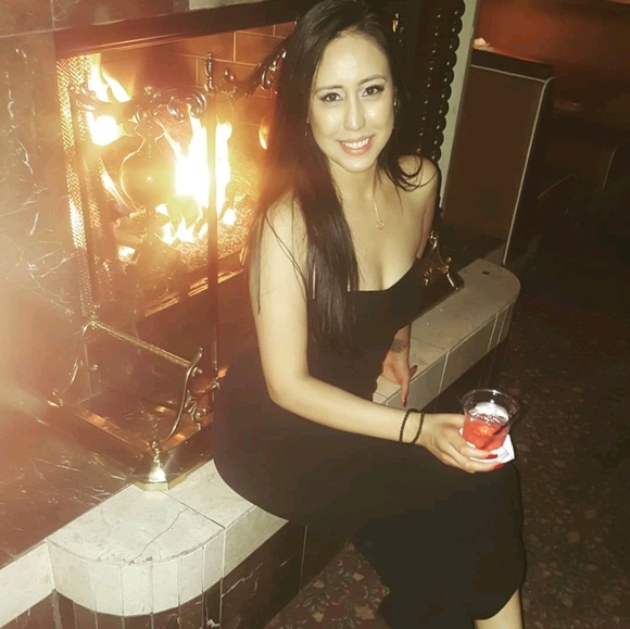 Meet your Posher, Elizabeth - Picture 1 of 1